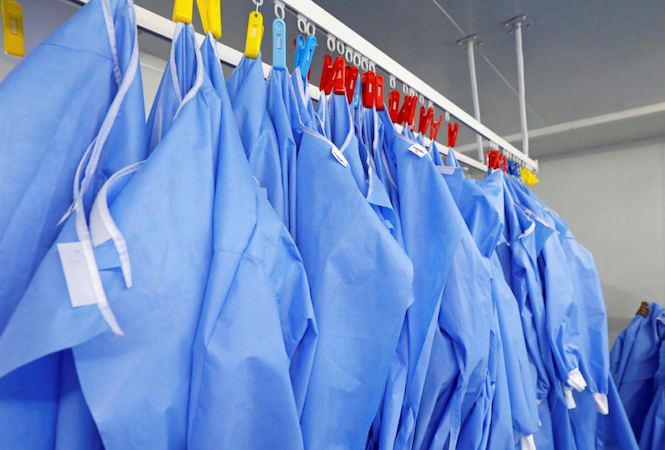 تصویر 1 از قیمت خرید روکش لباس اتاق عمل پزشک با فروش عمده